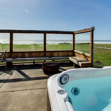 Sparkling Sands Oceanfront San Marine ภายนอก รูปภาพ
